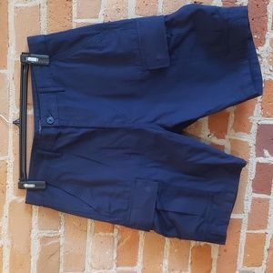 NWOT Levi's Men's Cargo Shorts Blue 32"